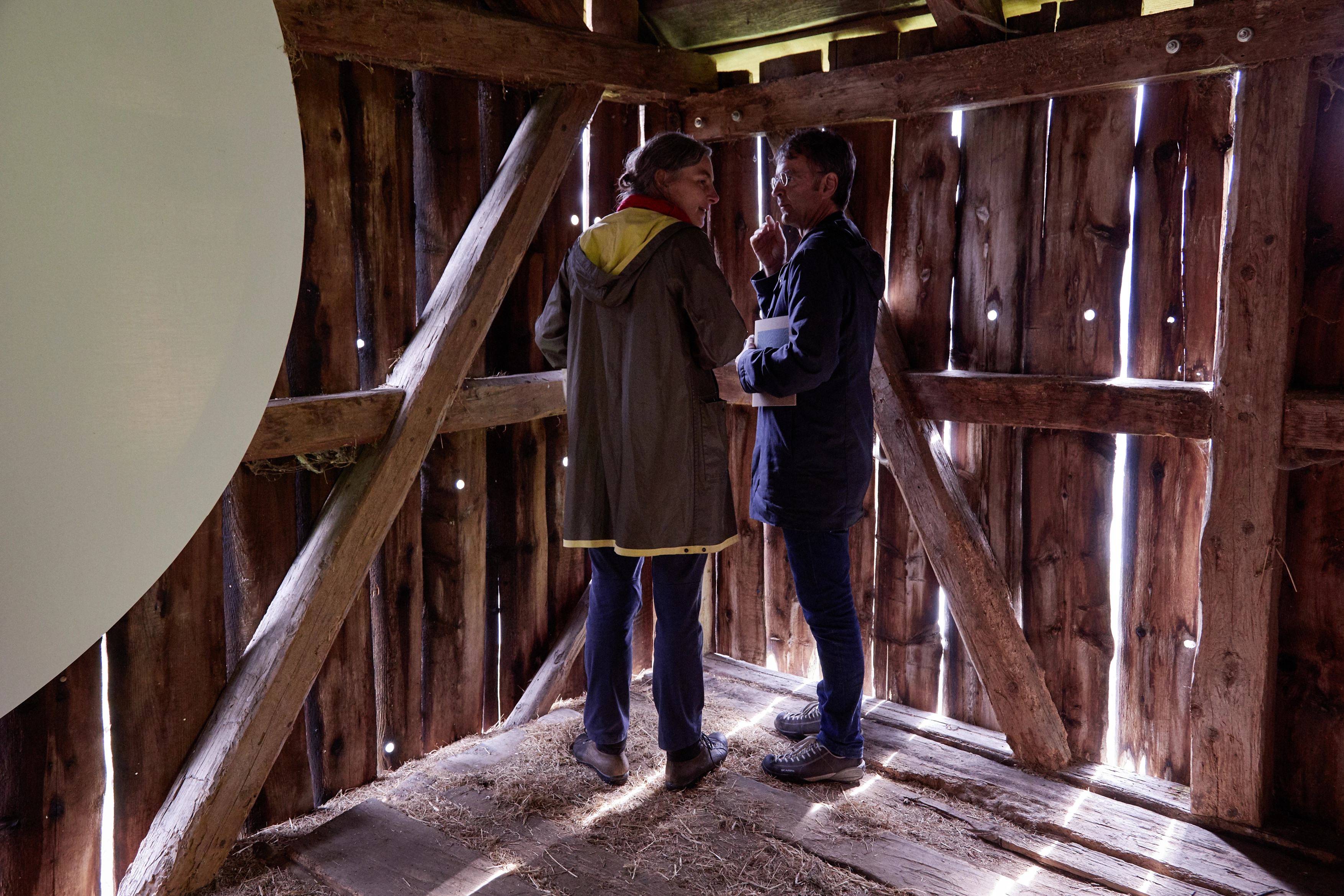 Vaclav Pozarek – quasi due buchi, 2017 – Foto: David Aebi