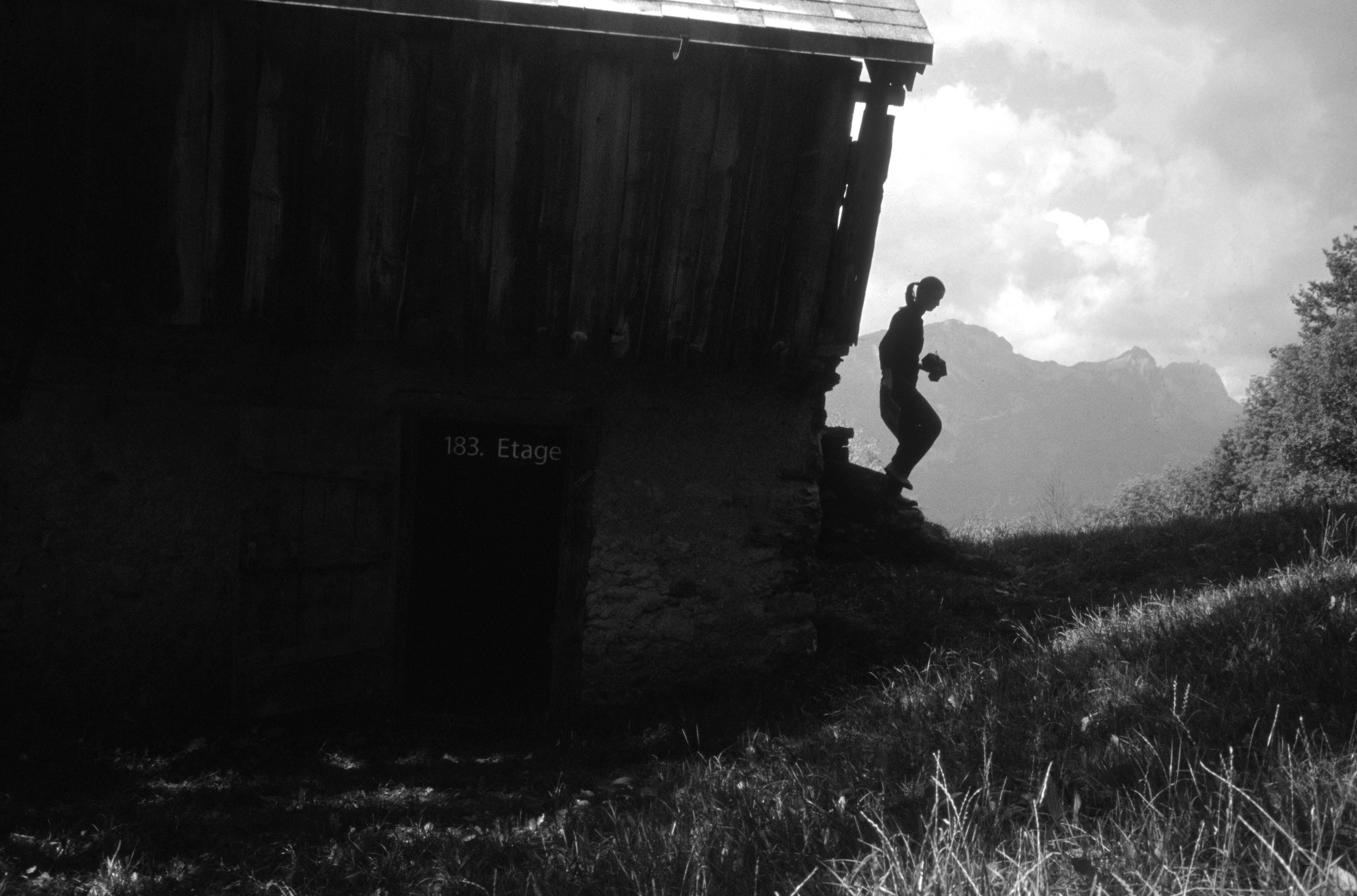 Elizabeth Wright – Hochhaus, 2003 – Foto: Roman Kurzmeyer